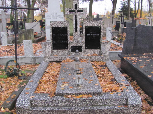 Grób Mariusz Majewski