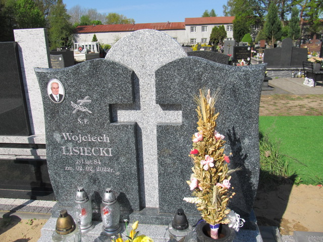 Wojciech Lisiecki Cegłów - Grobonet - Wyszukiwarka osób pochowanych